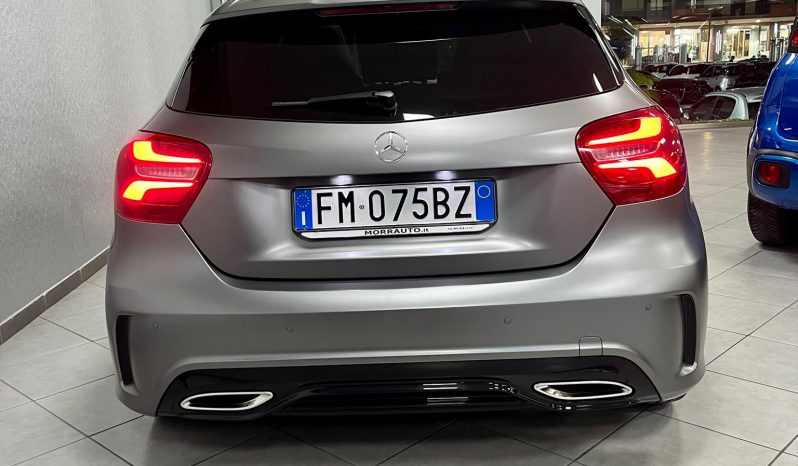 
								MERCEDES-BENZ CLASSE A 180D PREMIUM AMG full									