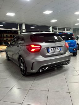
										MERCEDES-BENZ CLASSE A 180D PREMIUM AMG full									