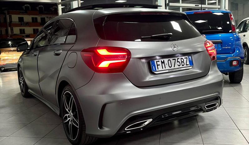 
								MERCEDES-BENZ CLASSE A 180D PREMIUM AMG full									