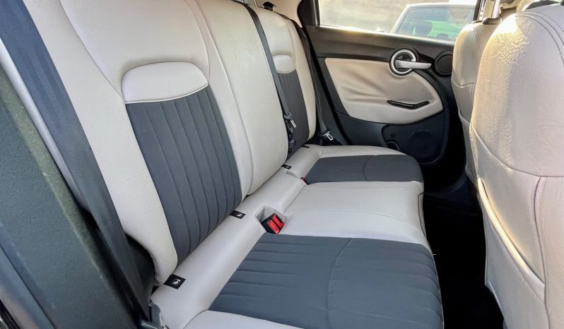 
								FIAT 500X LOUNGE AUTOM full									