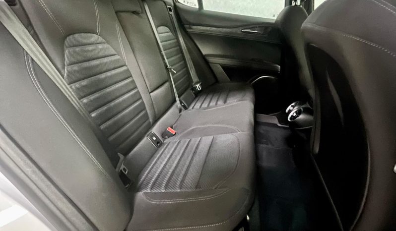 
								ALFA ROMEO STELVIO Q4 SUPER BUSINESS full									