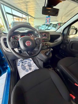 
										FIAT PANDA CROSS FIREFLY full									