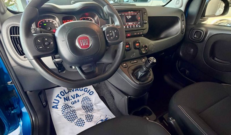 
								FIAT PANDA CROSS FIREFLY full									